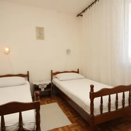 Apartamento By The Sea Verunic, Dugi Otok - 8104 Veli Rat