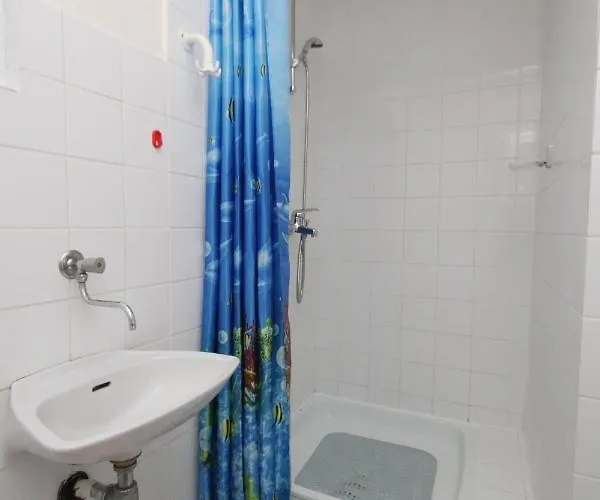 By The Sea Verunic, Dugi Otok - 8104 Apartamento Veli Rat